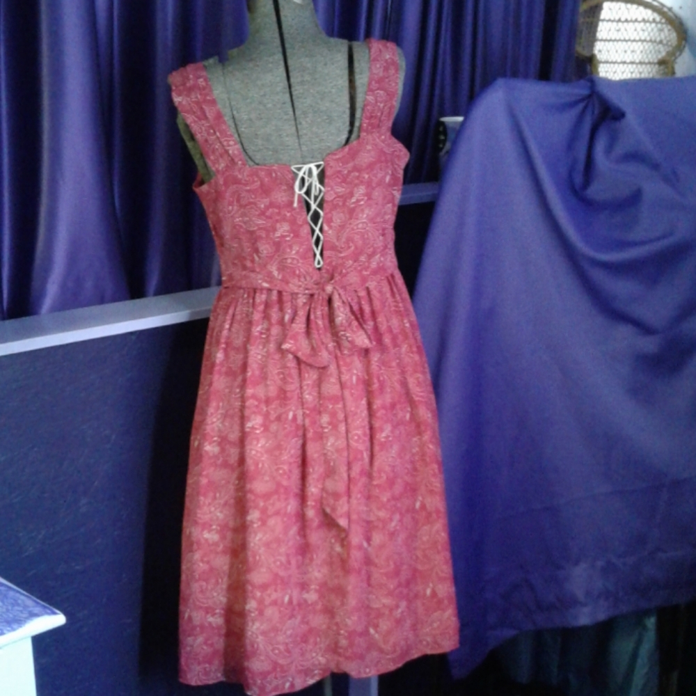 Dress - Picture 2 of 2